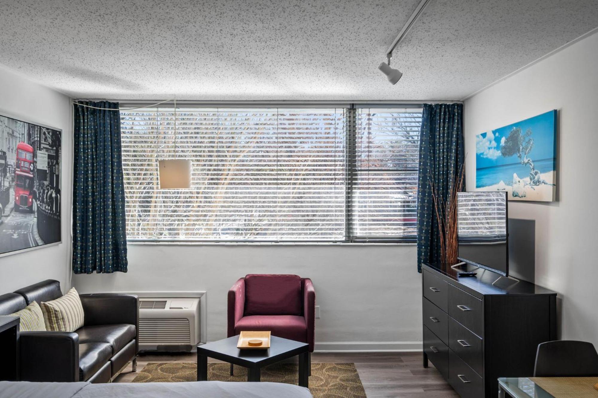 On 25th By Bca Furnished 04 D Washington