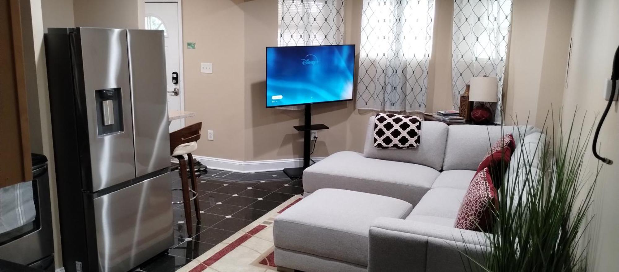 Spacious And Private 3br, 3ba With Free Parking Near Downtown Dc Aparthotel Washington
