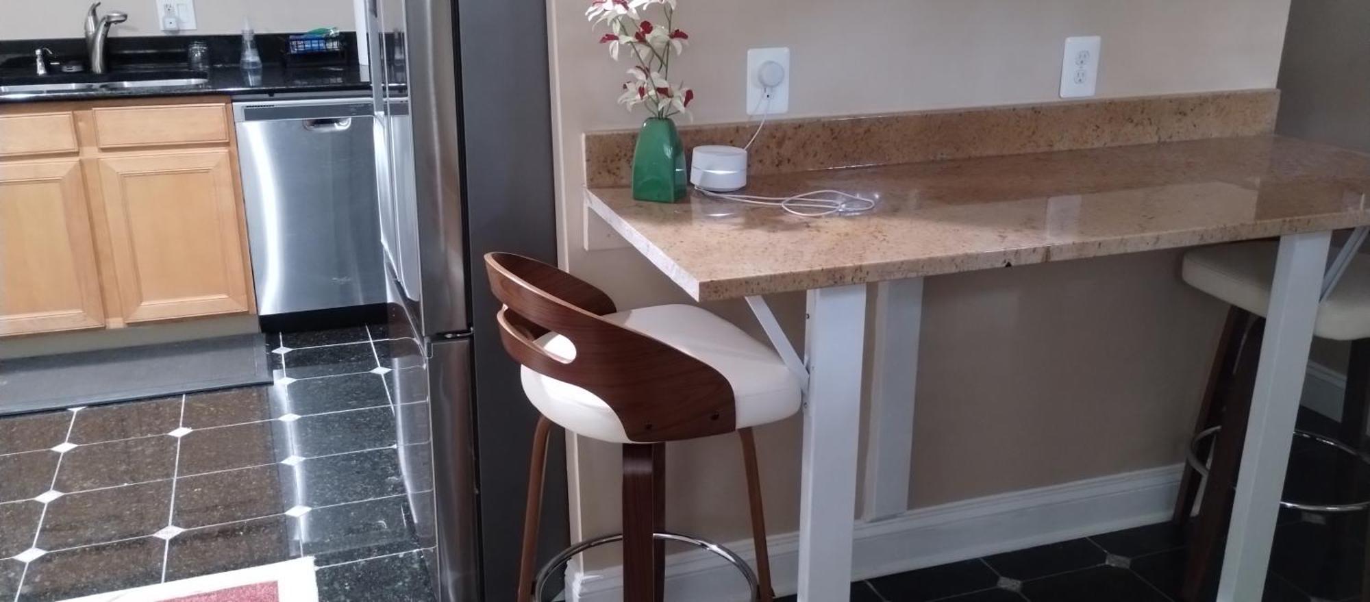 Spacious And Private 3br, 3ba With Free Parking Near Downtown Dc * Washington