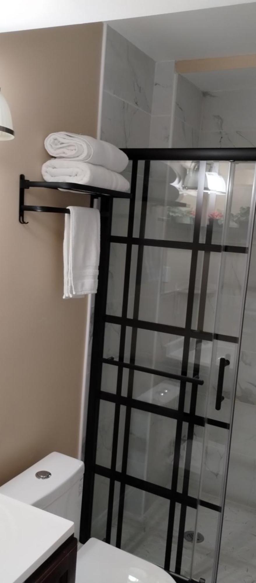 Spacious And Private 3br, 3ba With Free Parking Near Downtown Dc Washington