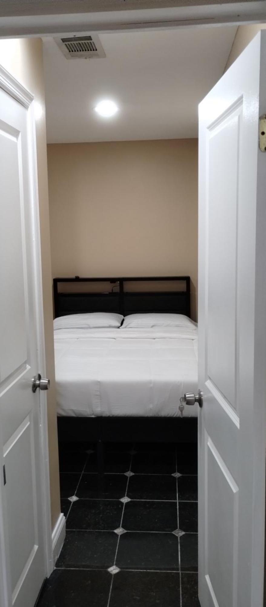 Aparthotel Spacious And Private 3br, 3ba With Free Parking Near Downtown Dc *