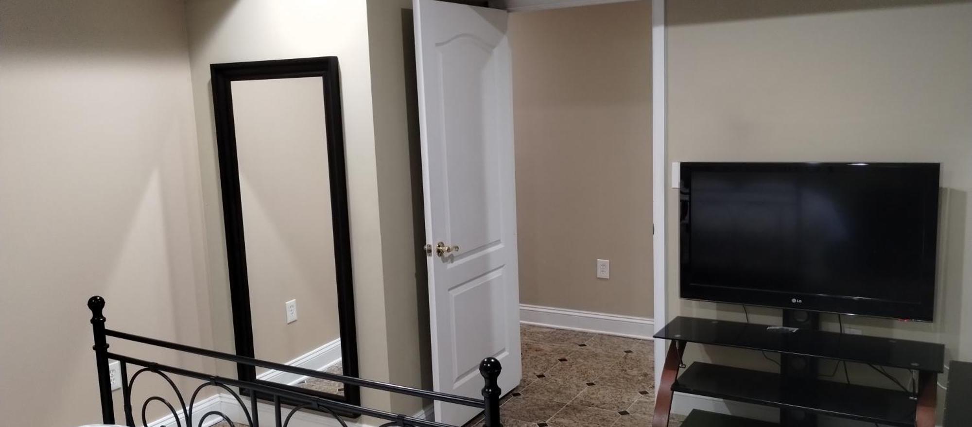 Aparthotel Spacious And Private 3br, 3ba With Free Parking Near Downtown Dc *