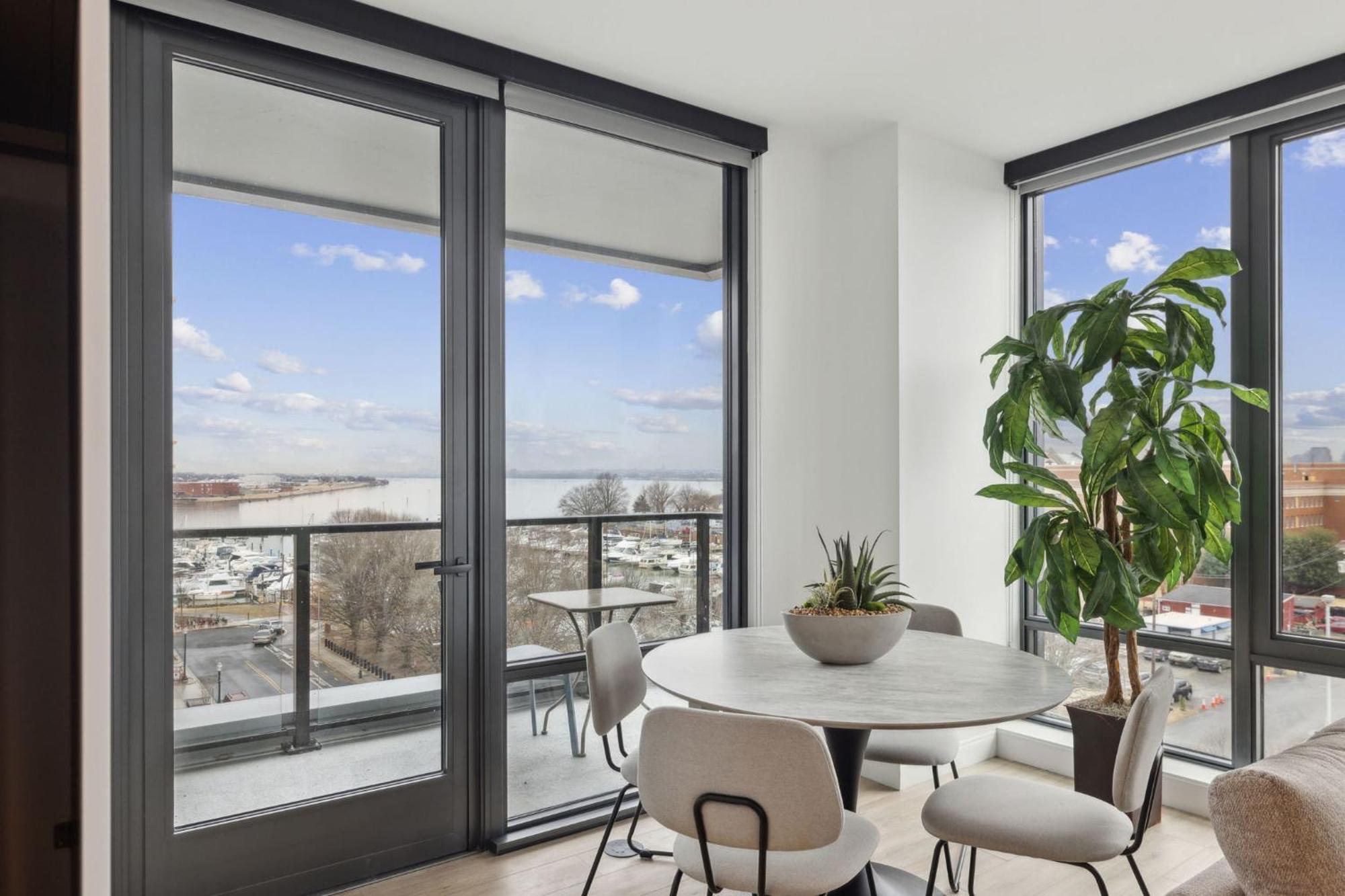 Apartment Placemakr Buzzard Point *
