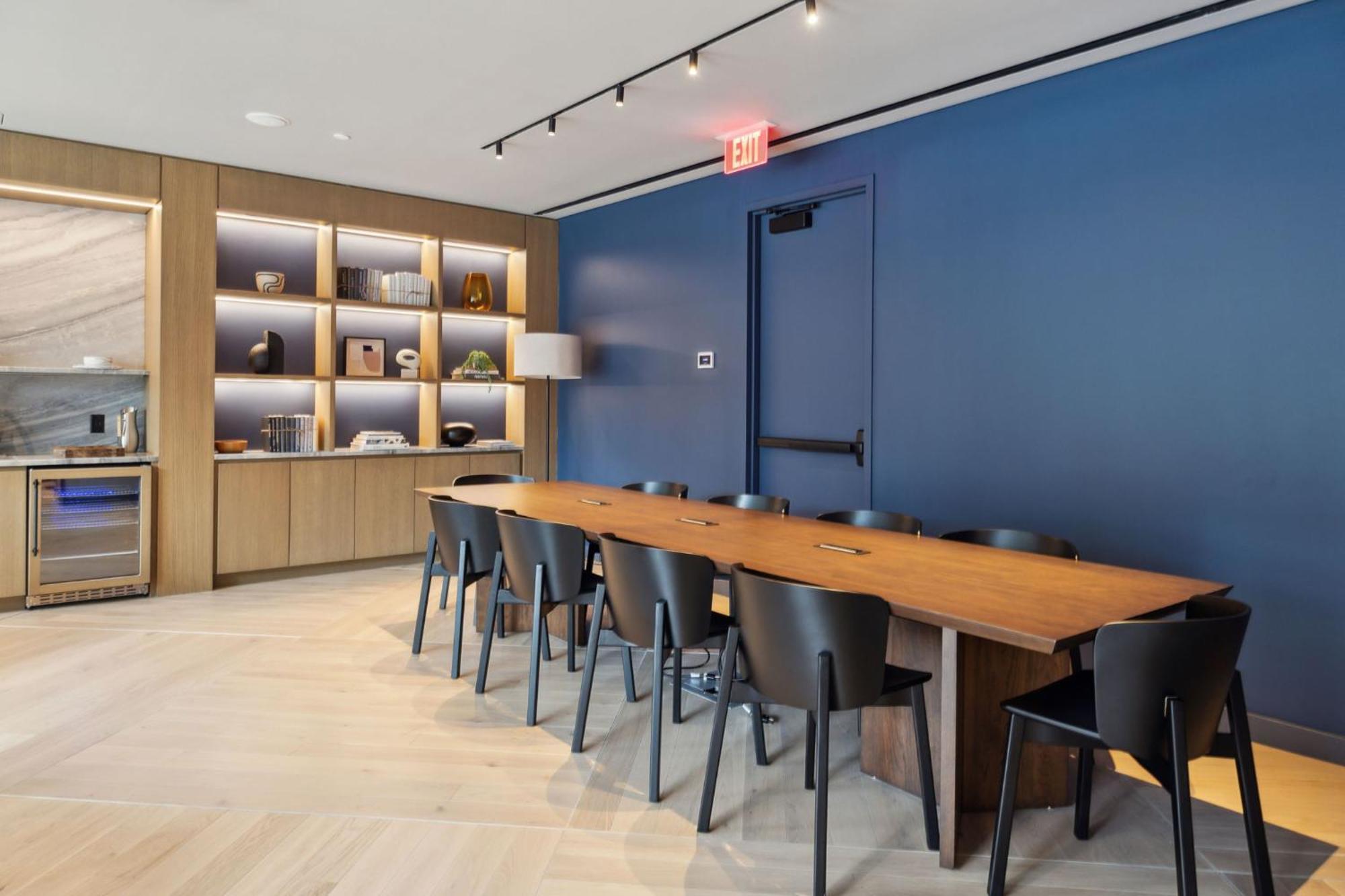 Placemakr Buzzard Point Apartment *