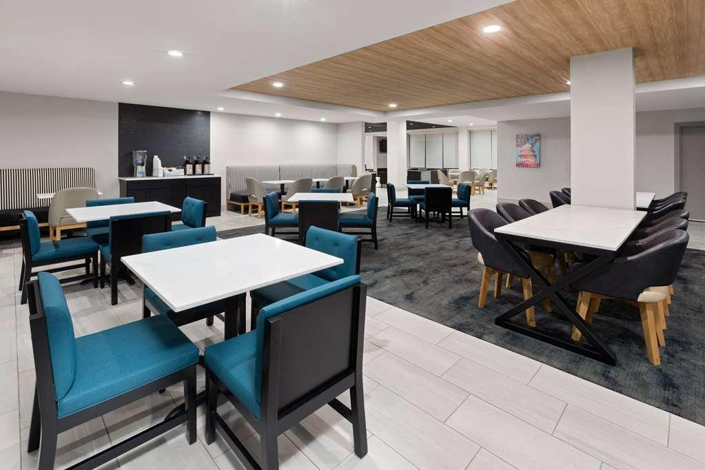 La Quinta Dc Hotel