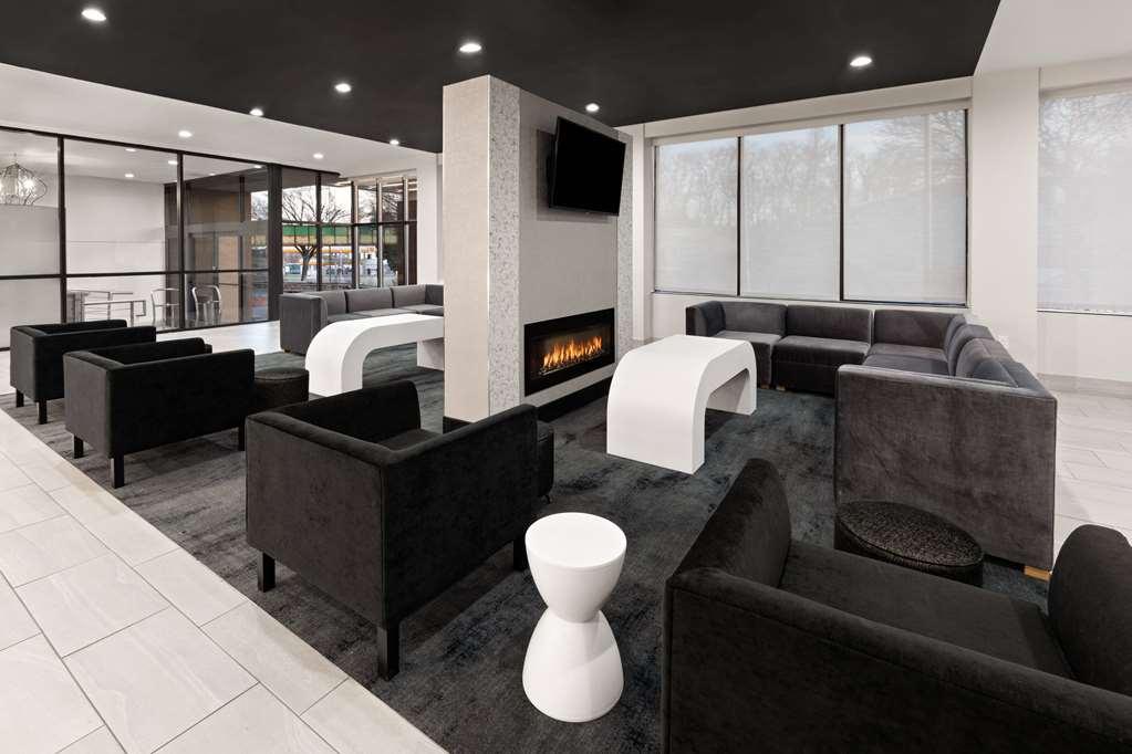 Hotel La Quinta Dc *