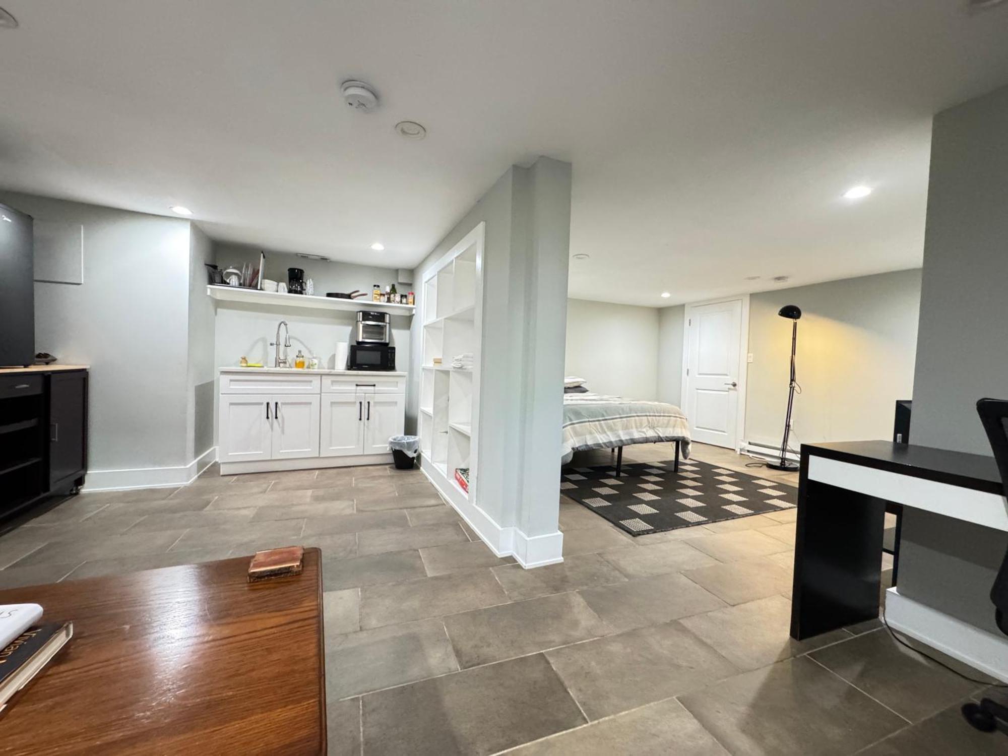 Cozy New Basement In Dc Near Metro Apartment *