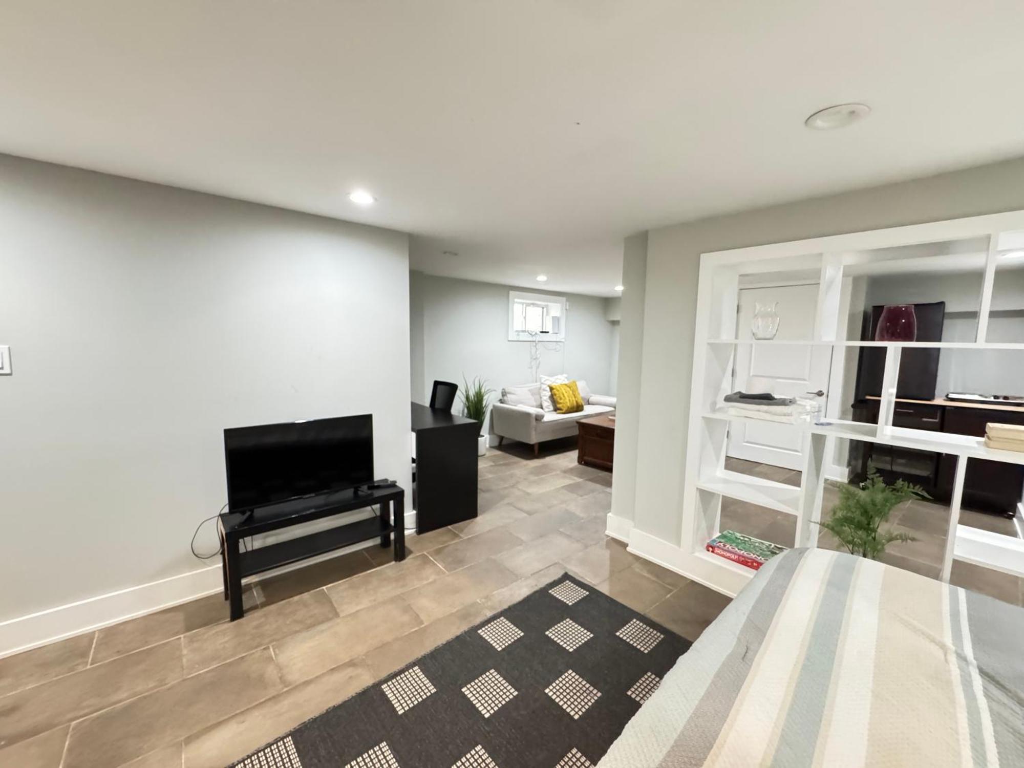 Apartment Cozy New Basement In Dc Near Metro
