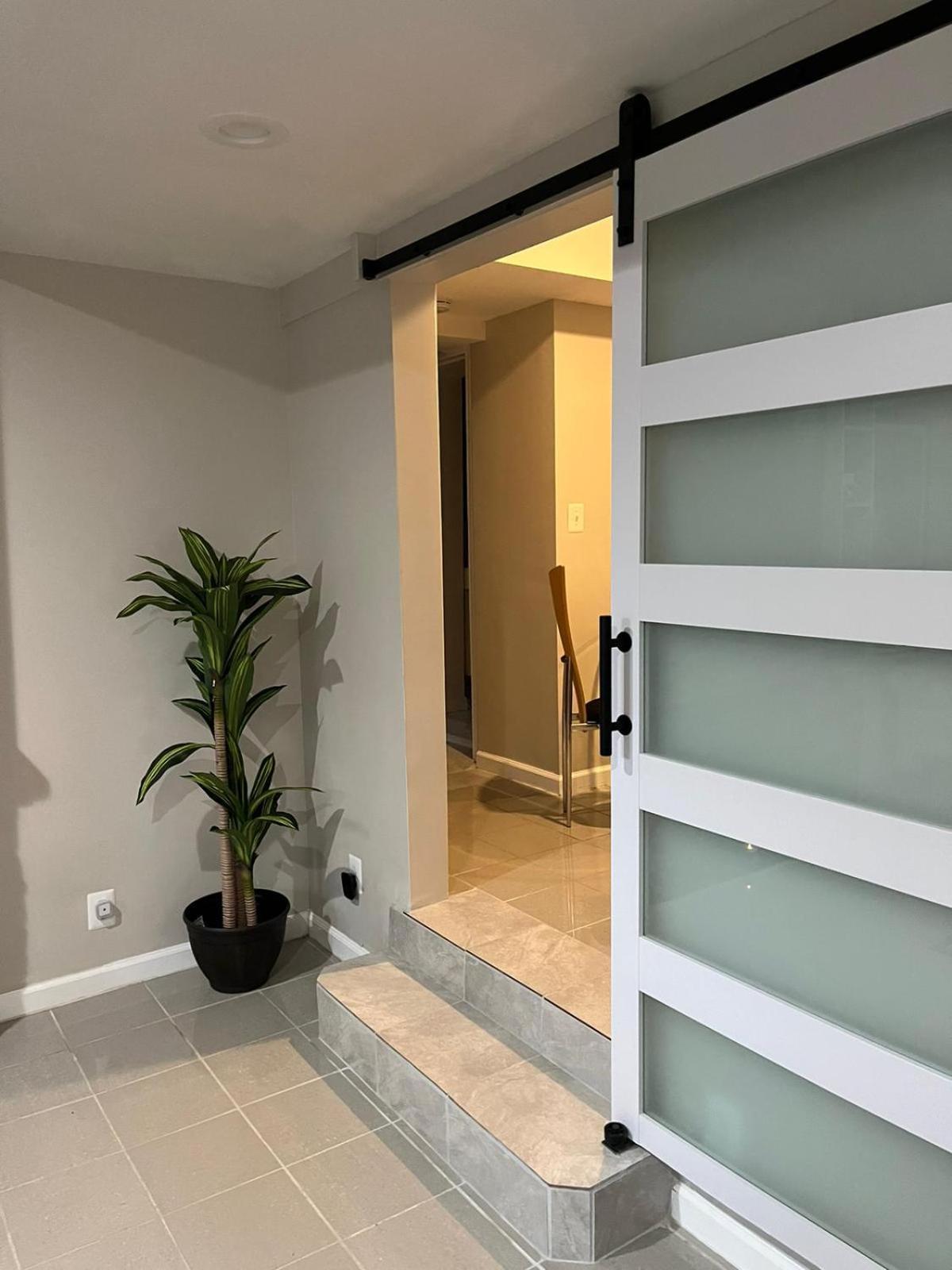 Beautiful, Spacious 1br In Nw Dc *