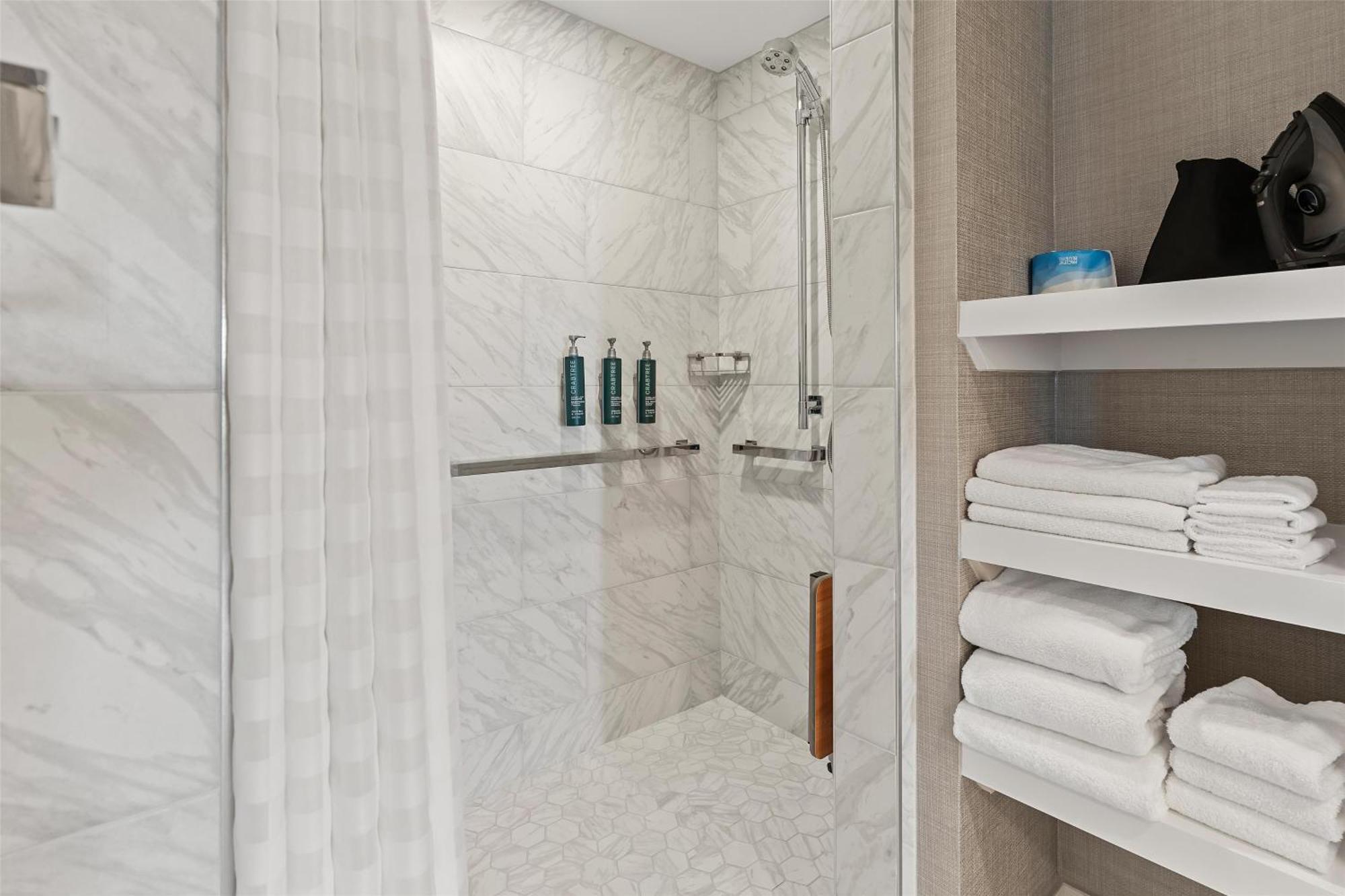 Hotel Capital Hilton 4*