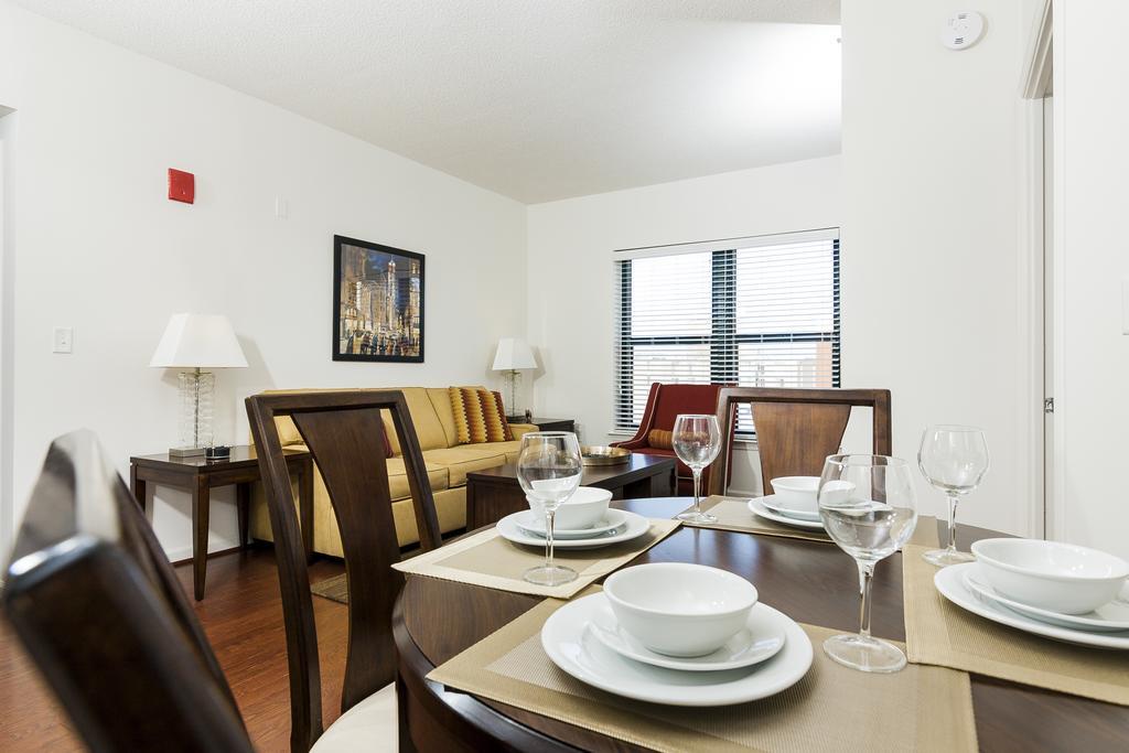 Alfred On M Street Apartment *