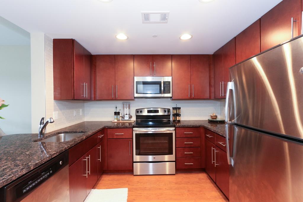 Luxury 2 Bed Apartment With Capitol View * Washington