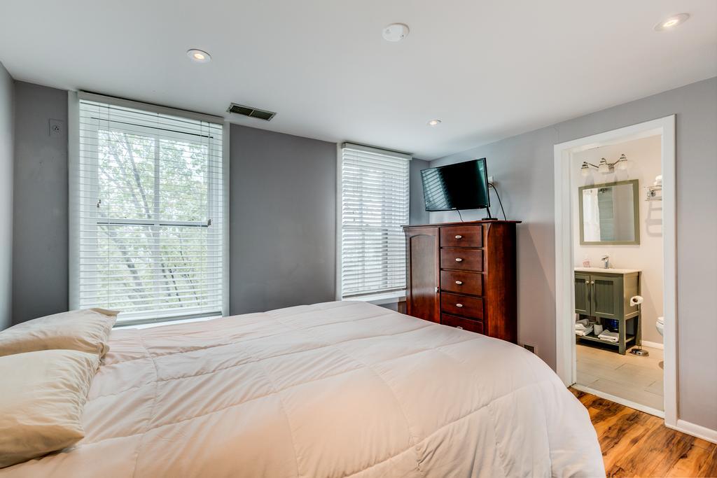 Blubambu Suites - Capitol Hill * Washington