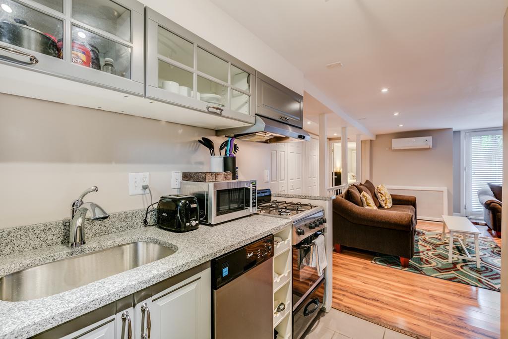 Blubambu Suites - Capitol Hill Apartment