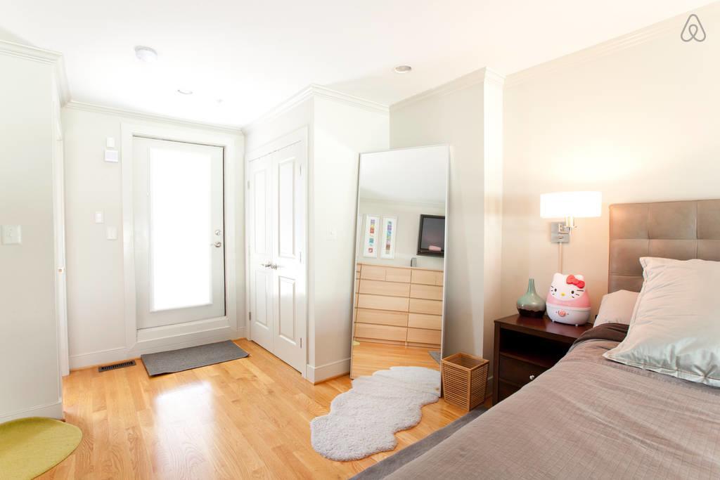 Hgtv Penthouse 6th & M Nw - Next To Conv. Center Apartment Washington