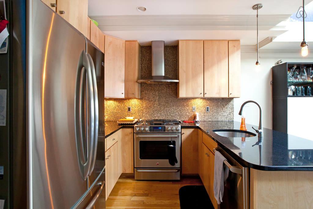 Hgtv Penthouse 6th & M Nw - Next To Conv. Center Apartment