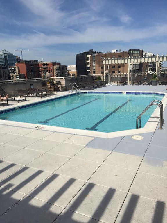Aparthotel Boq Lodging In Rosslyn
