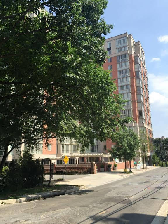 Aparthotel Boq Lodging In Rosslyn Washington