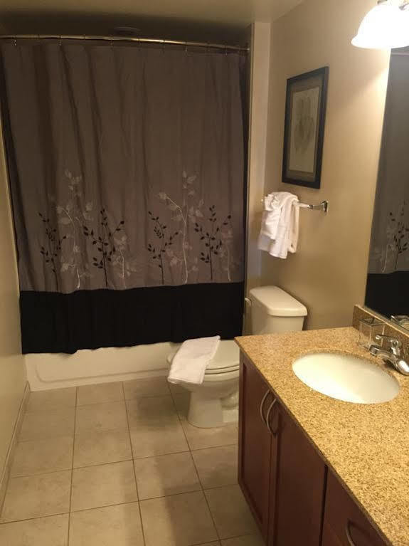 Boq Lodging In Rosslyn Aparthotel