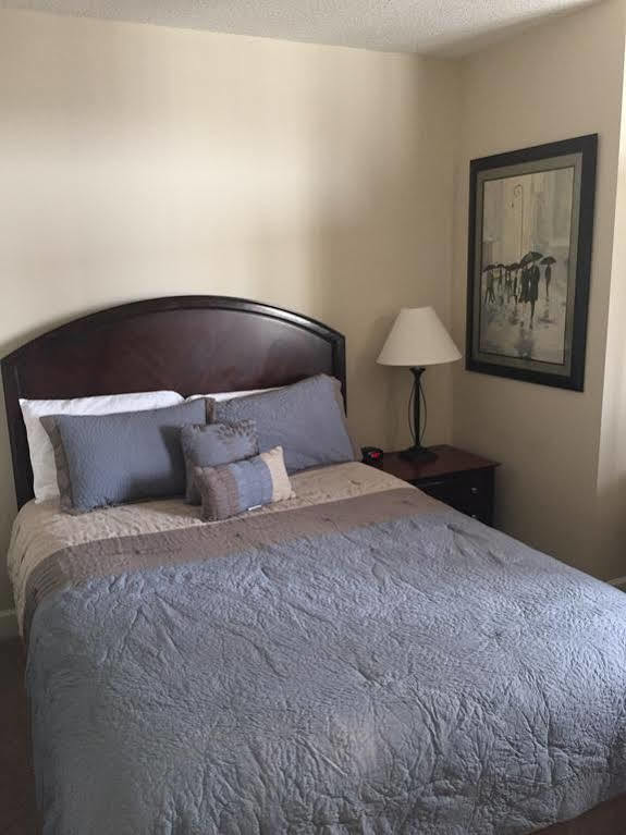 Aparthotel Boq Lodging In Rosslyn Washington