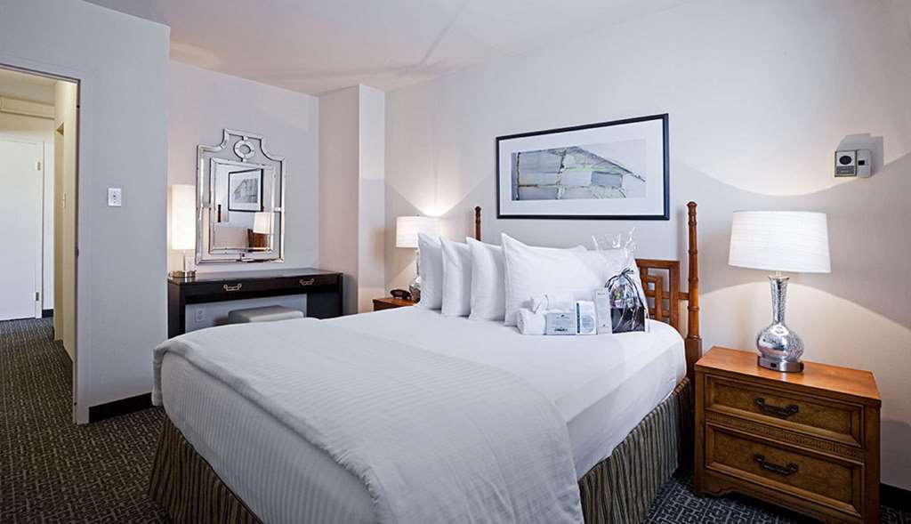 State Plaza 4*