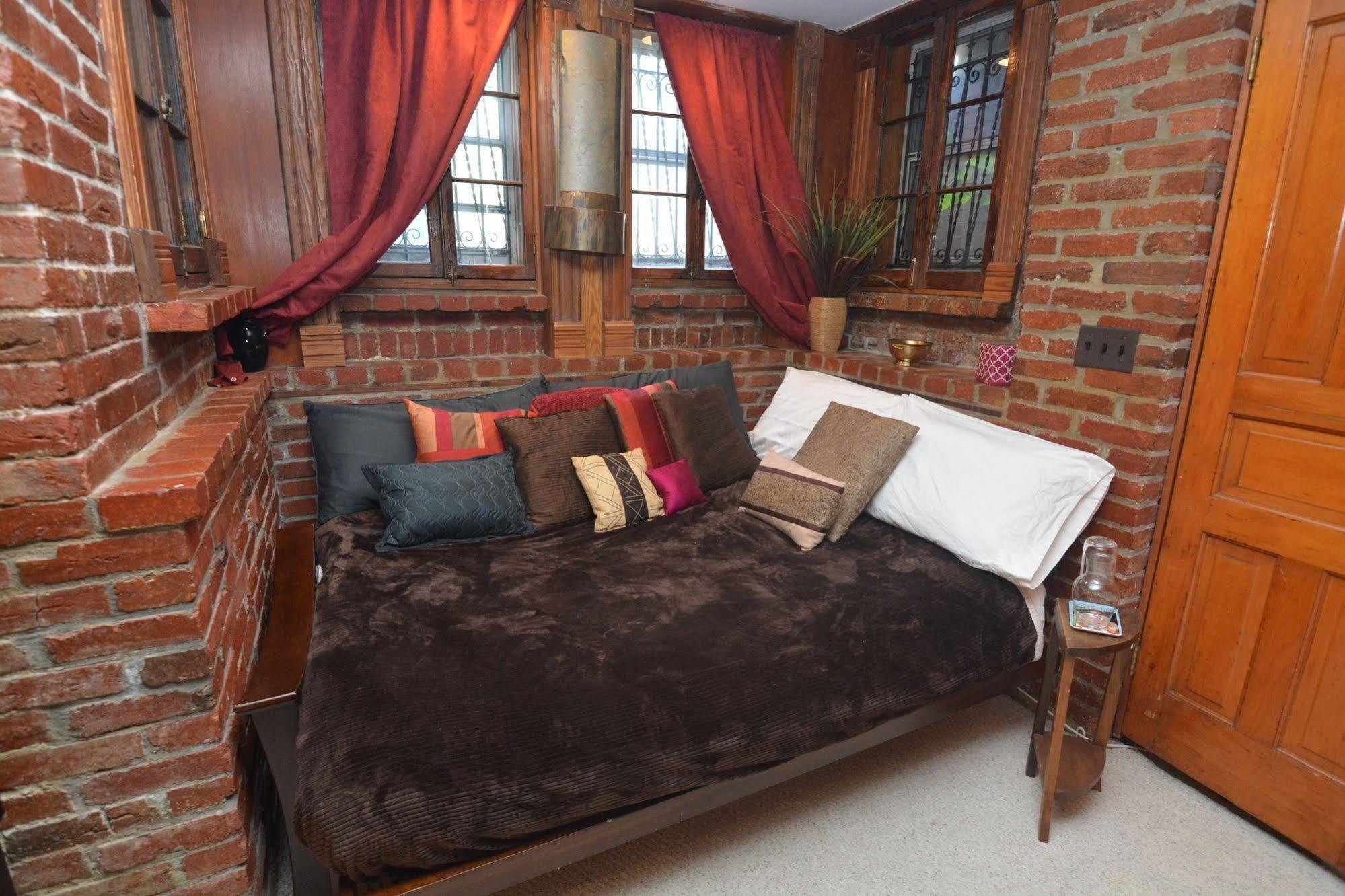 Ivy Mansion At Dupont Circle Hotel