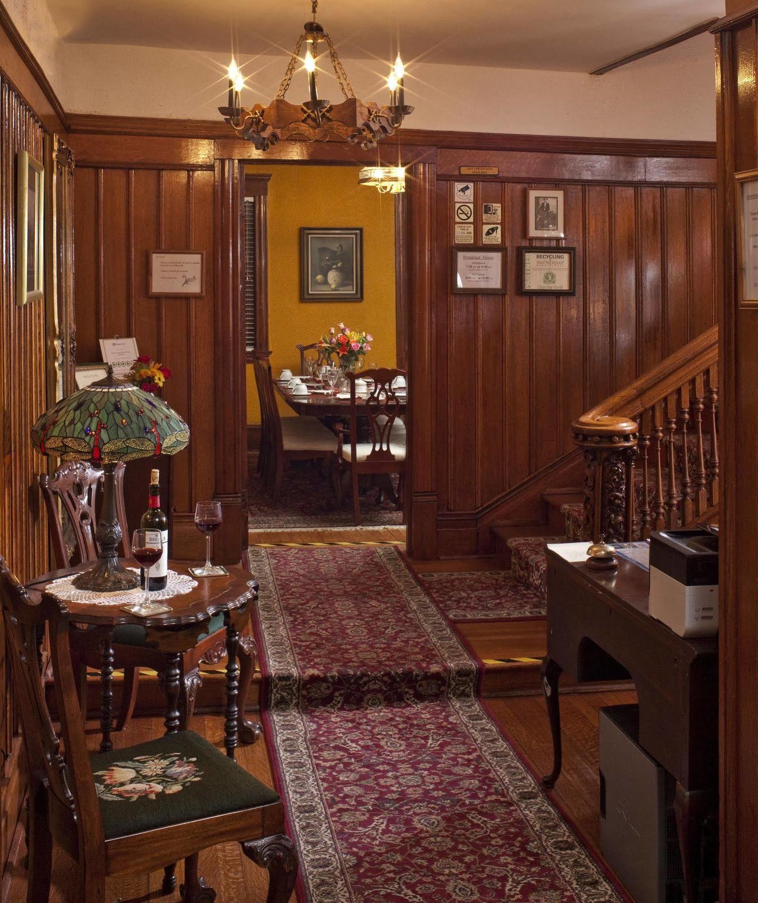 American Guest House, A Dc 2* Washington