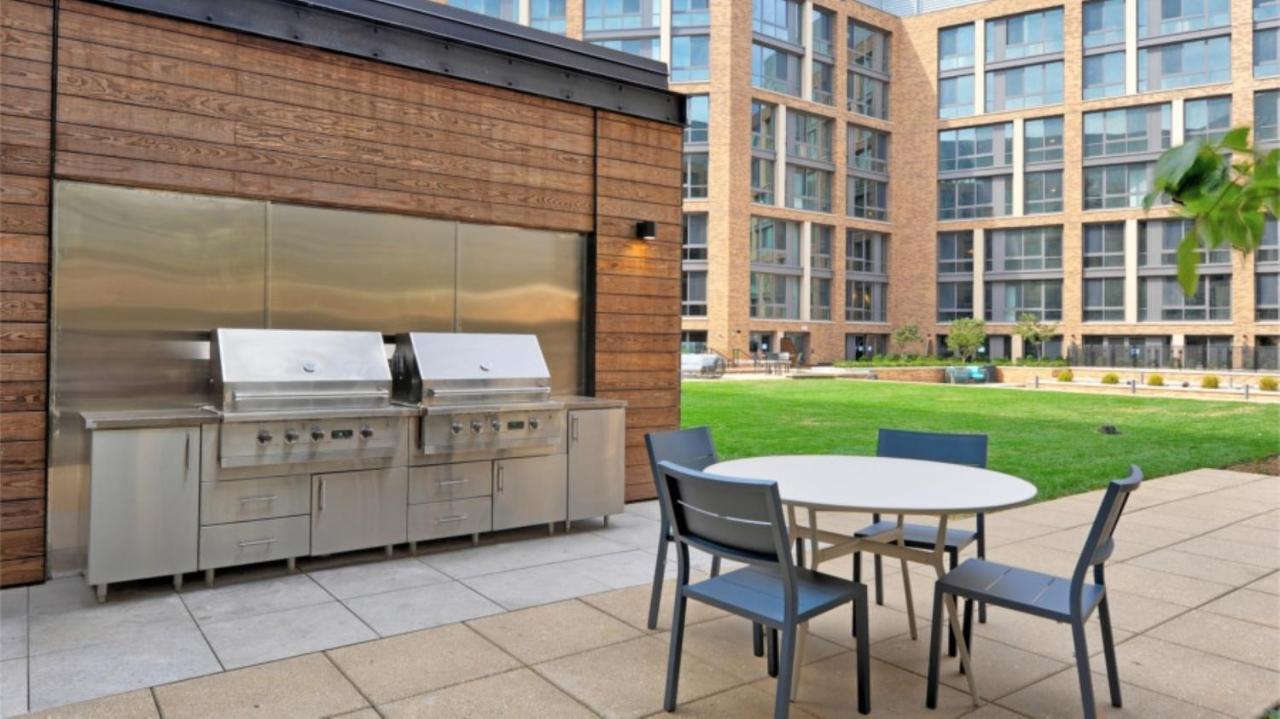 Global Luxury Suites At The Wharf Apartment Washington