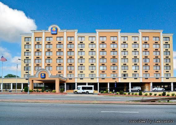 Hotel La Quinta & By La Quinta & By Wyndham Dc Noma 2*