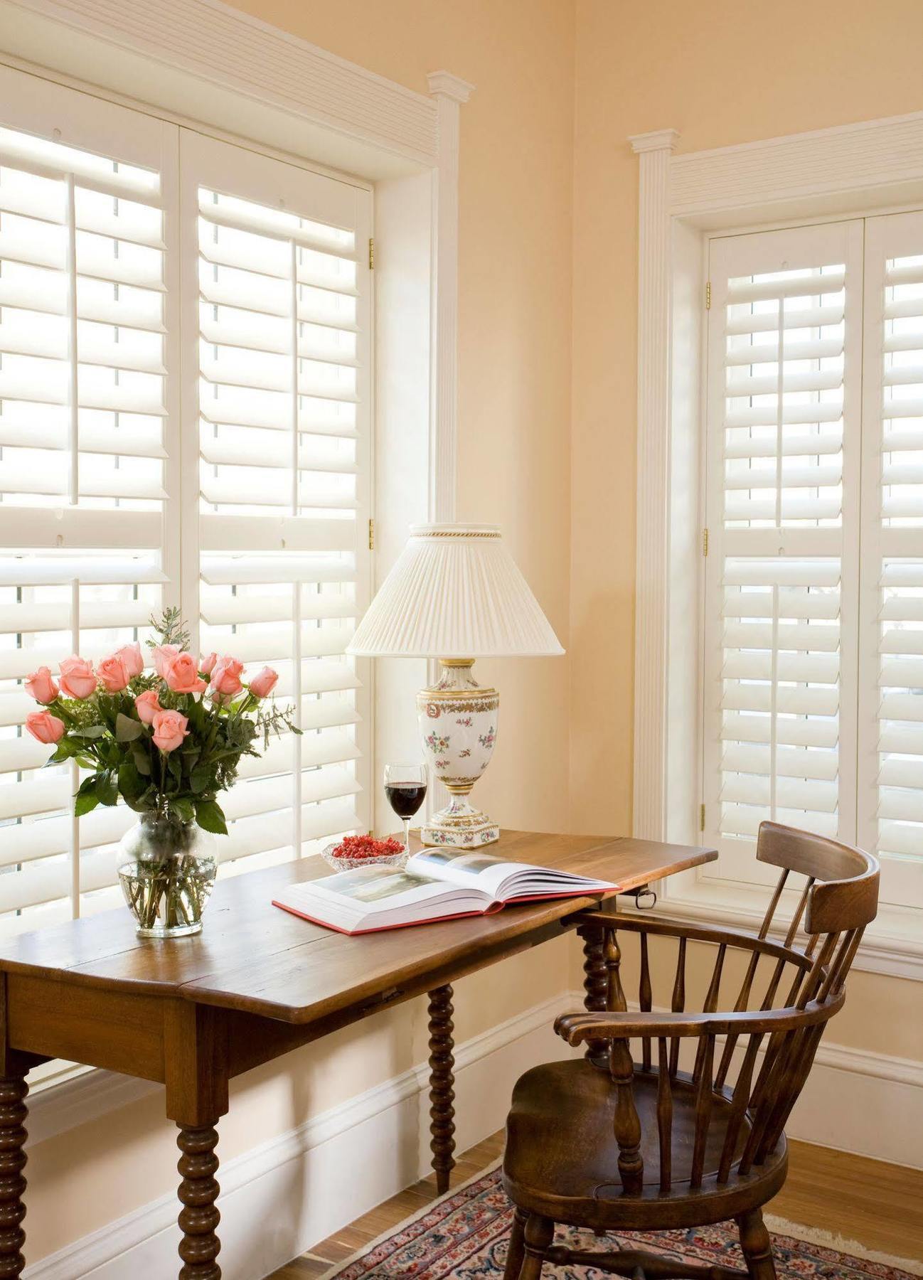 Embassy Circle Bed & Breakfast 4*