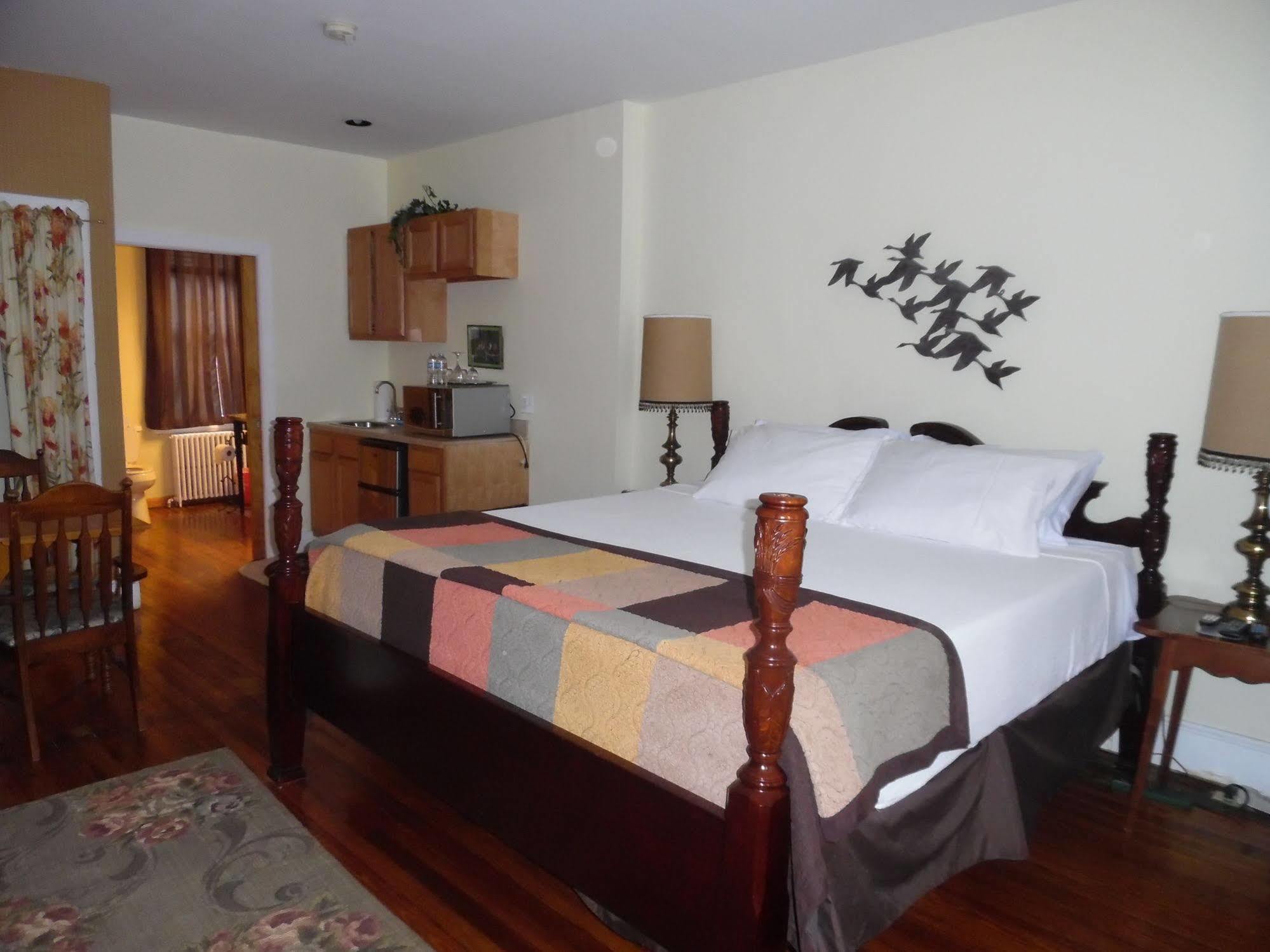 Asante Sana Inn 3* Washington