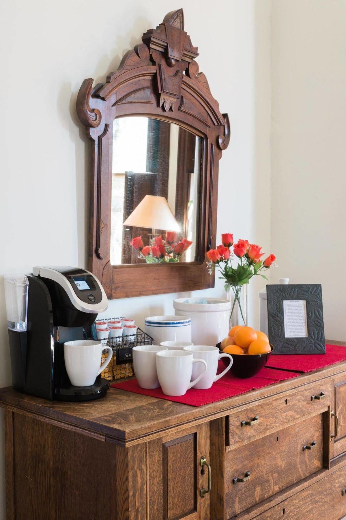 Found Places Capitol Hill Bed & Breakfast Washington