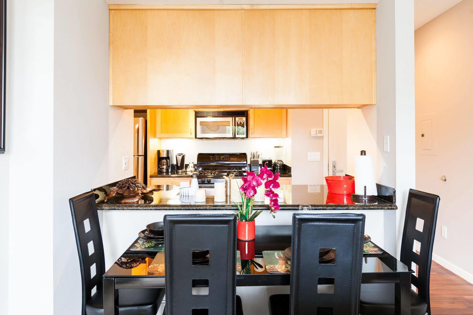 Wonderful Fully Furnished In Downtown Area 4* Washington