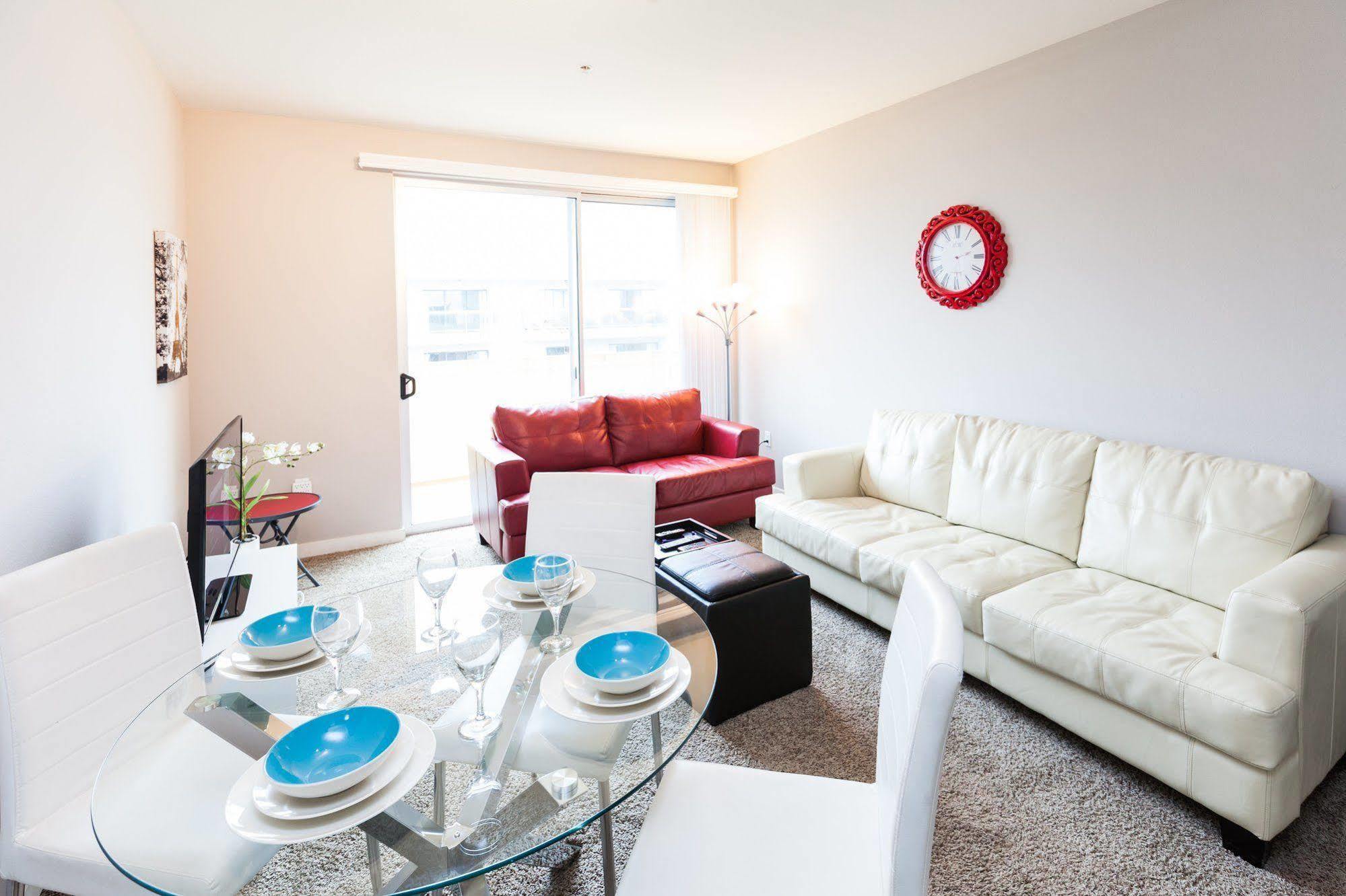 Wonderful Fully Furnished In Downtown Area 4*
