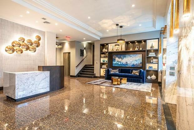 Luxury Two-story Penthouse In Heart Of Dc Apartment