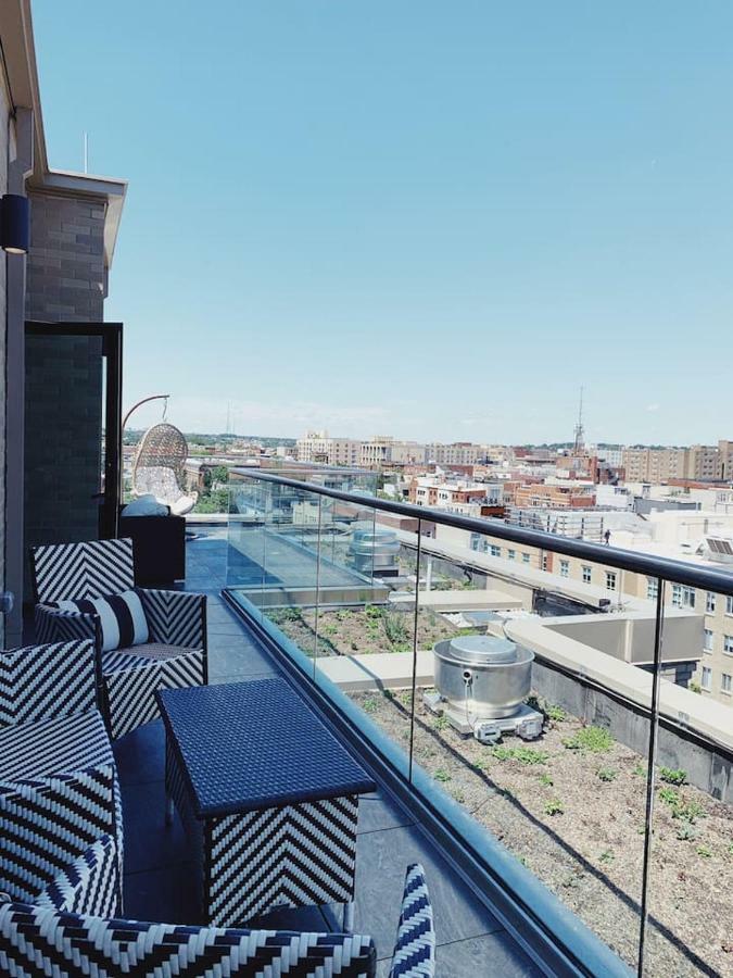 Luxury Two-story Penthouse In Heart Of Dc Washington