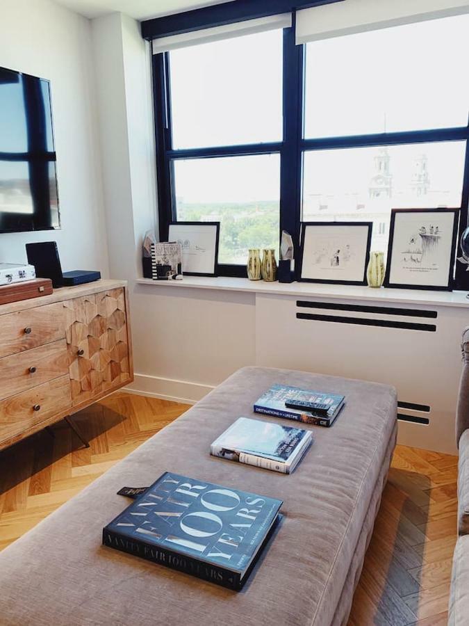 Apartment Luxury Two-story Penthouse In Heart Of Dc