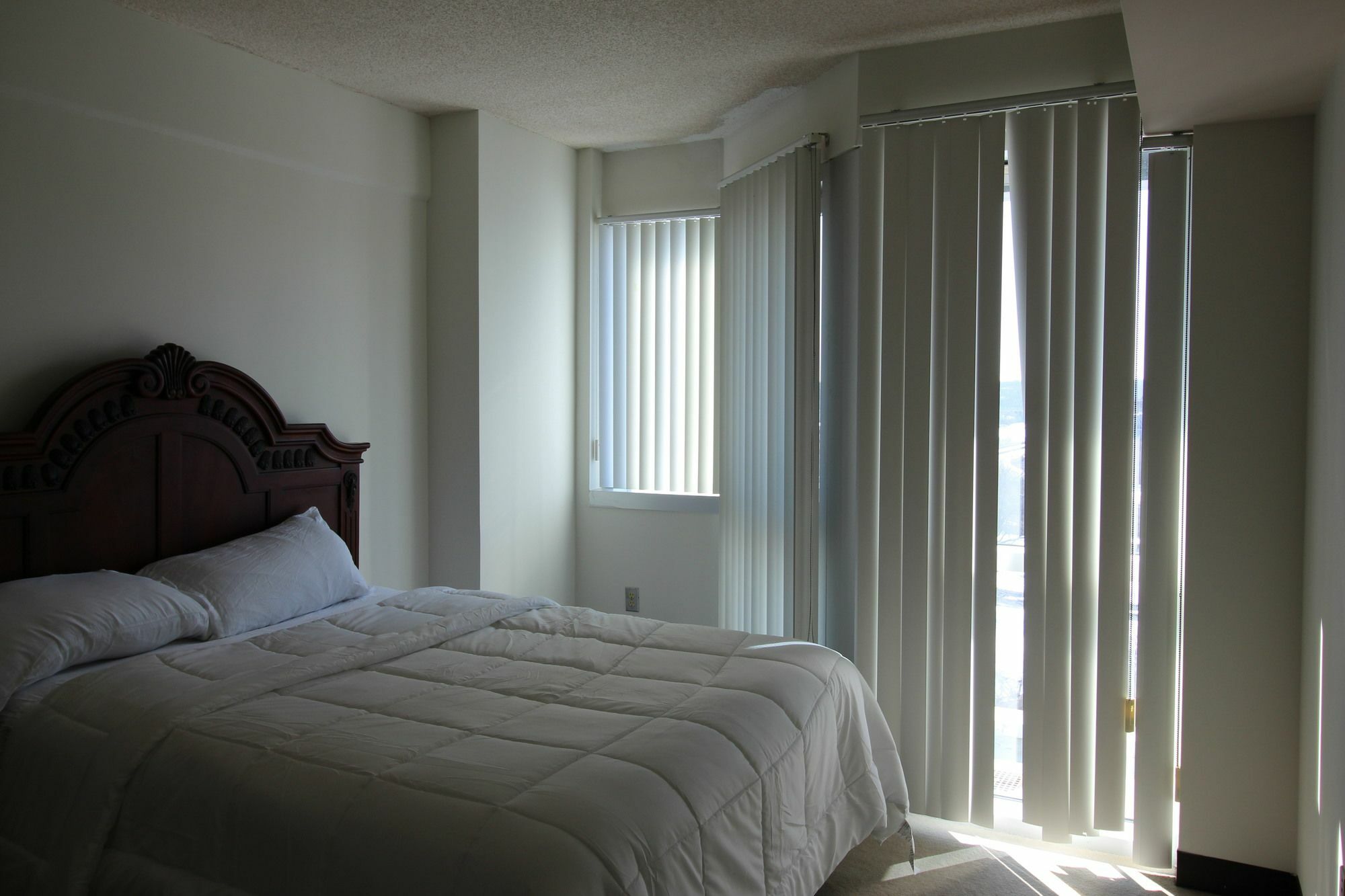 Aparthotel Joud 3*