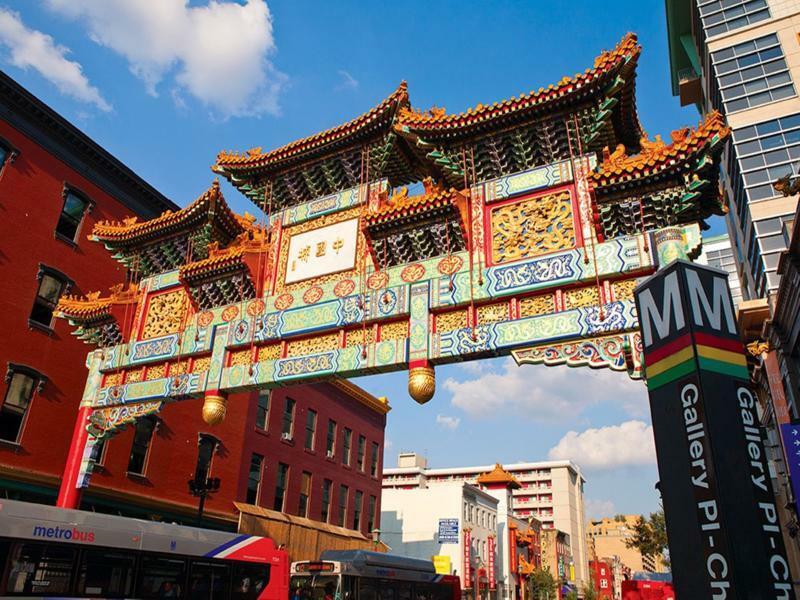 Global Luxury At Chinatown Apartment Washington