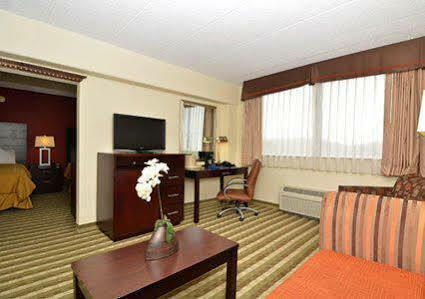 La Quinta & By La Quinta & By Wyndham Dc Noma 2* Washington