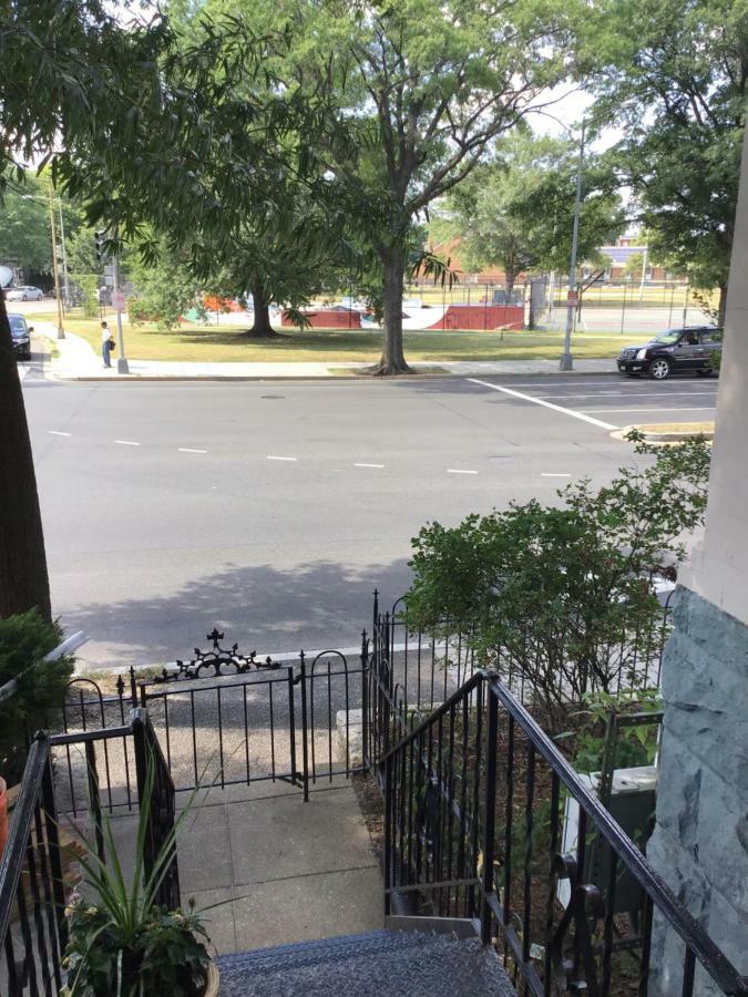 Convention Center/logan Circle Large Cozy House. Holiday home *