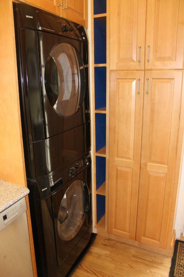 Capitol Place Apartment *