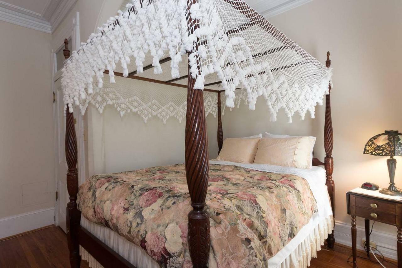 Holiday home Historic Dupont Circle ~ Canopy *
