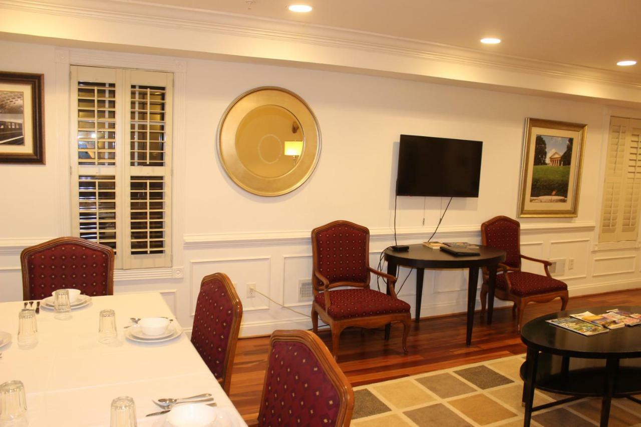 Penthouse - Private Roof Deck & Free Parking Holiday home Washington