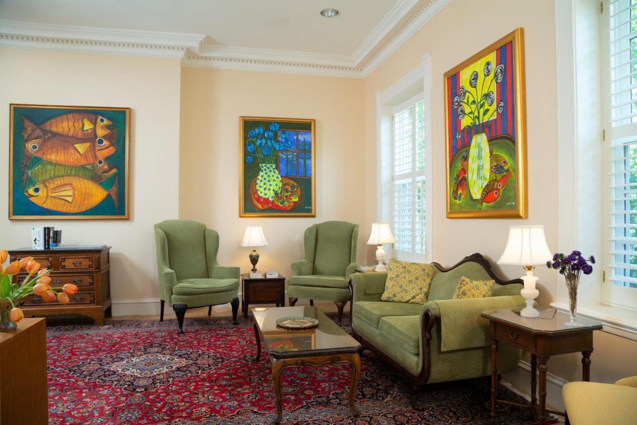 Embassy Circle 4* Washington
