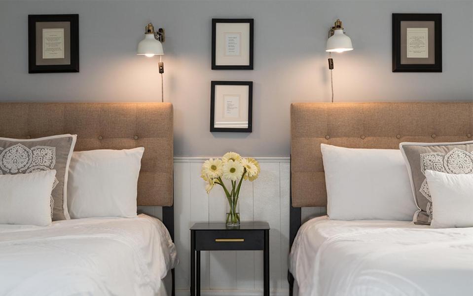Akwaaba Dc Bed & Breakfast Washington