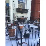 Ledroit Park Renaissance Bed And Breakfast
