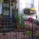 Ledroit Park Renaissance Bed And Breakfast