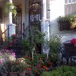 Ledroit Park Renaissance Bed And Breakfast