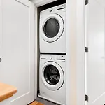 2Bd 2Ba Apartment In Townhouse